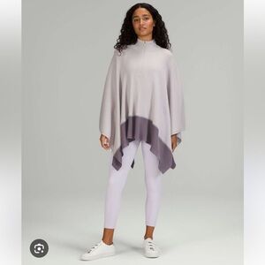 Lululemon Poncho and Leggings Set in Chrome /Lavender. one size and perfect!